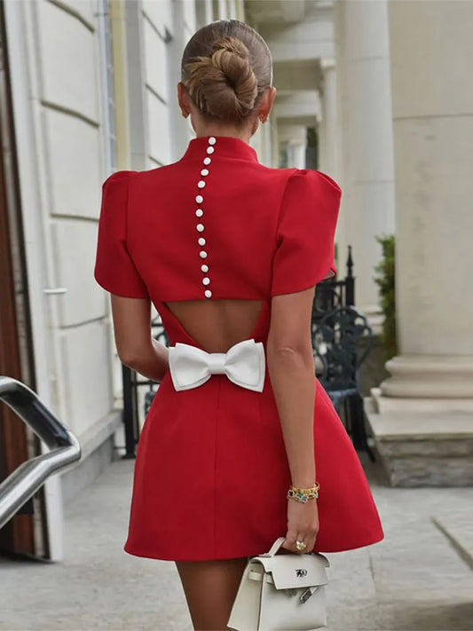 Maddie - Vestido favorecedor con detalle de lazo