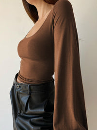 Alexa - Blusa de manga abullonada y cuello cuadrado
