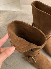 Botines de efecto ante con hebillas - Pelinna