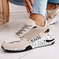 Jana - Elegantes zapatos de cordones con estampado de leopardo para un look a la última