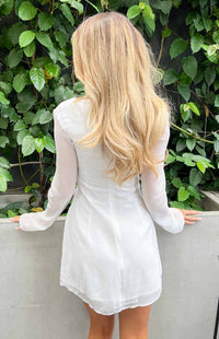 Constanza - Vestido mini blanco de manga larga
