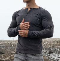 Camiseta para hombre con manga larga ajuste entallado con botones - Darío