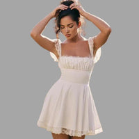 Evelina - Vestido con adornos de encaje y falda vaporosa