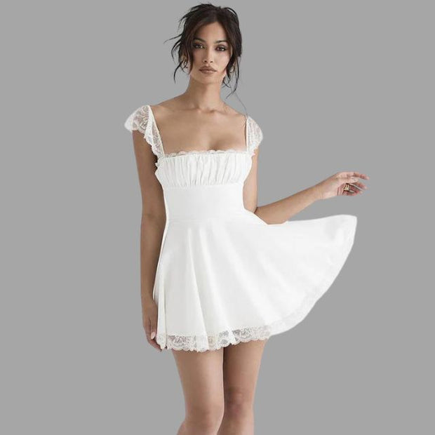 Evelina - Vestido con adornos de encaje y falda vaporosa