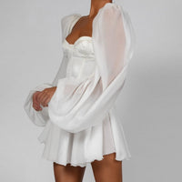 Sylvie - Elegante vestido de noche blanco con mangas farol