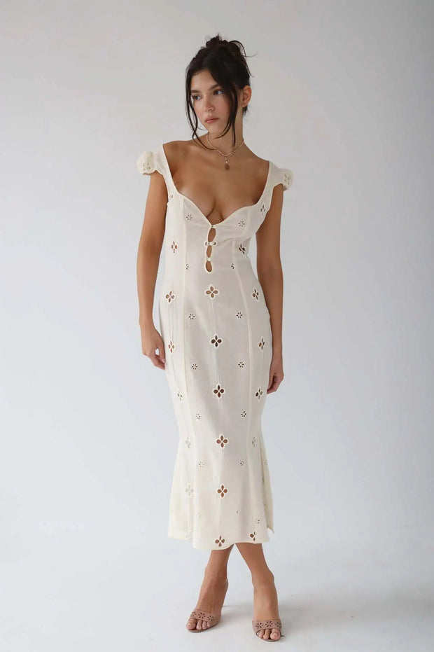 Kimberley - Vestido Midi Cuello Llave Semi Transparente