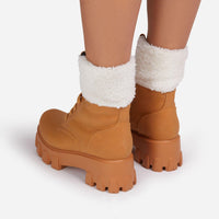 Botas para mujer estilo de invierno con acabado afelpado - Yllena
