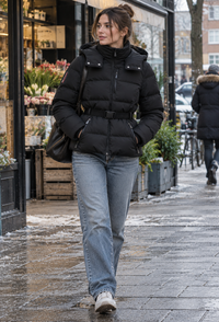 Chaqueta acolchada mujer cinturón ajustable capucha cuello alto - Mirel
