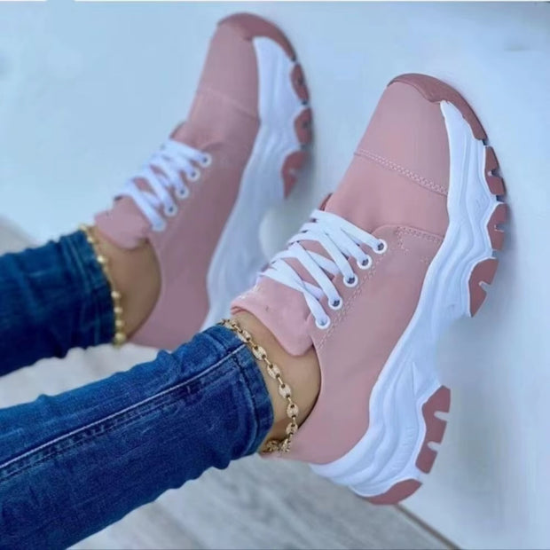 Zapatillas deportivas para mujer suela gruesa con diseño dentado - Rebeca