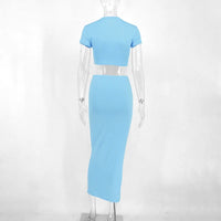 Conjunto mujer dos piezas top corto y falda larga azul claro - Celeste