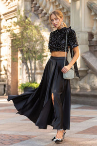 Conjunto Layla con pajarita y abertura de lentejuelas