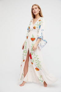 Margit - Vestido bordado con encaje y escote en V
