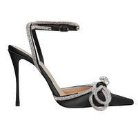 Layla - Zapatos de tacón mariposa de satén con puntera puntiaguda