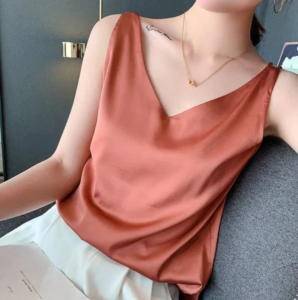 Nora - Top femenino suave como la seda, elegante y vaporoso