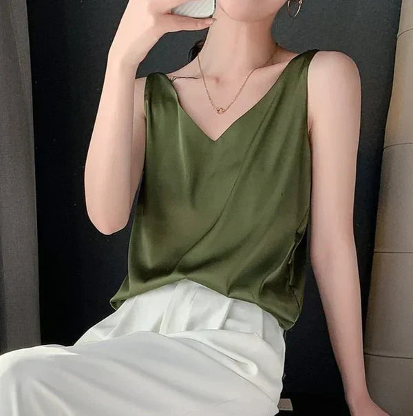 Nora - Top femenino suave como la seda, elegante y vaporoso
